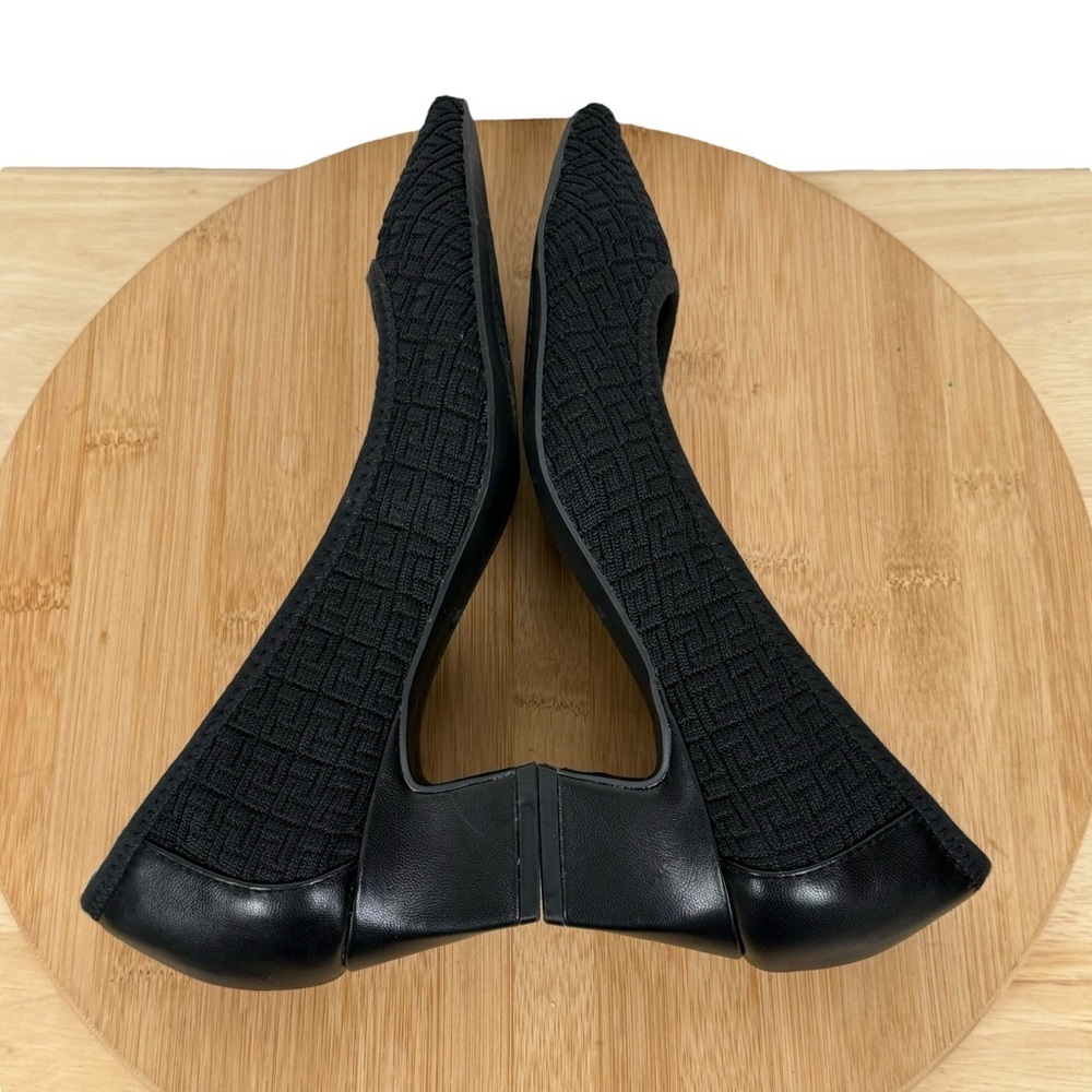 Adrienne Vittadini Black Low Block Heel Pumps - Picture 4 of 12